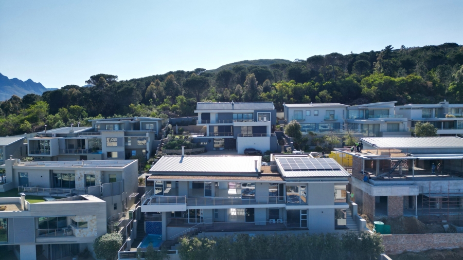 5 Bedroom Property for Sale in Dennegeur Western Cape